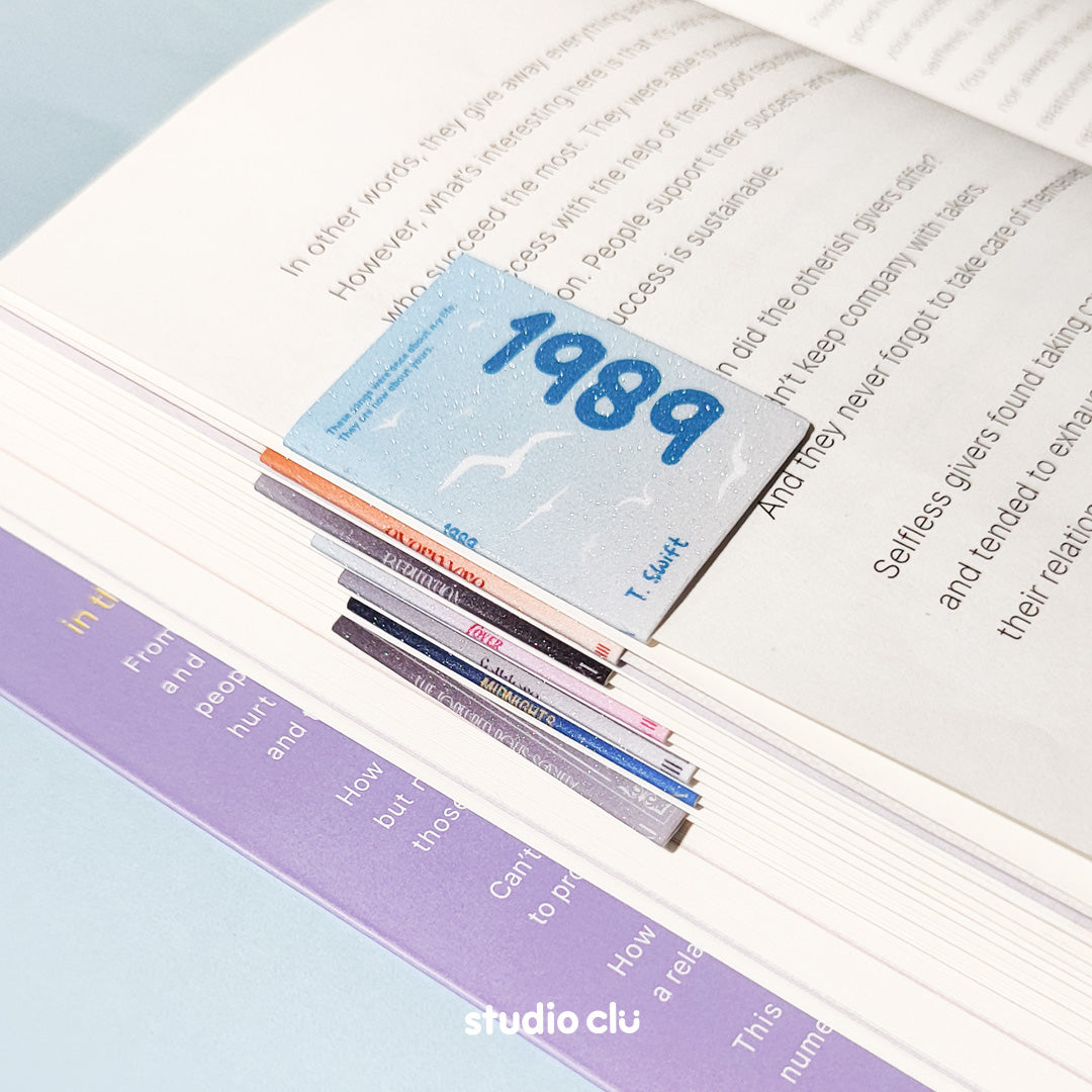 Taylor Swift Magnetic Bookmarks